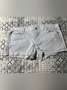 Ann Taylor Loft Original White Jean Cut Off Shorts Size 16